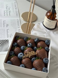 Набор из клубники в шоколаде 