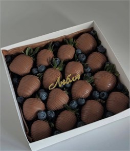 Клубника в молочном шоколаде 